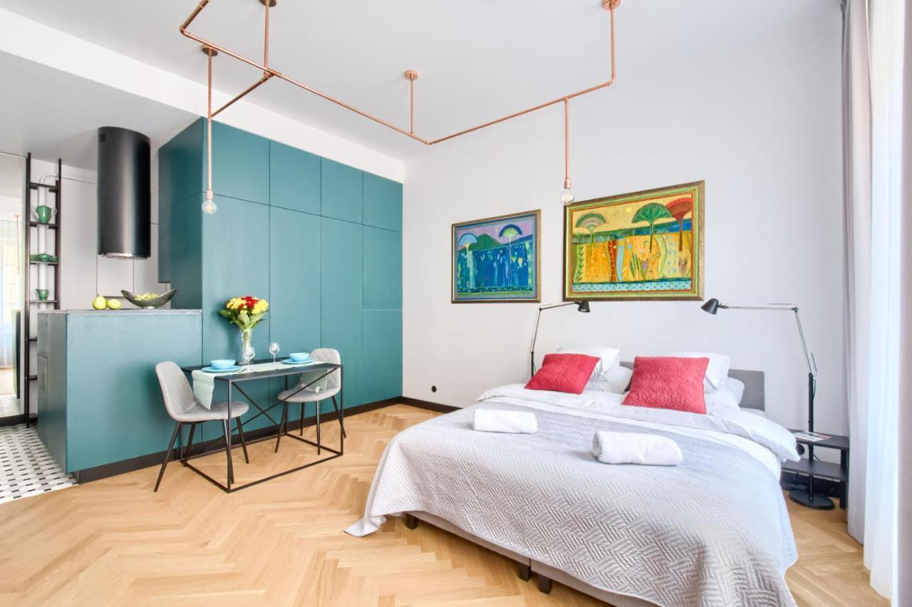 P&O Serviced Apartments Old Town Square Studio Варшава Экстерьер фото